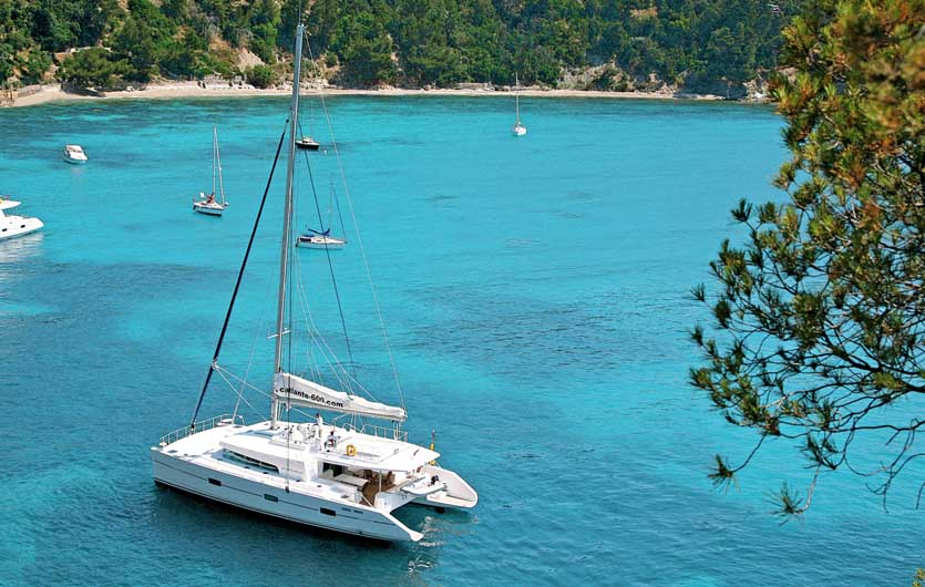 Dream 60 vor Anker