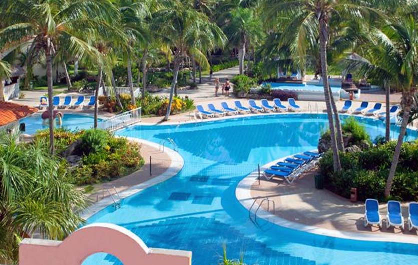 Sol Cayo Guillermo Pool 
