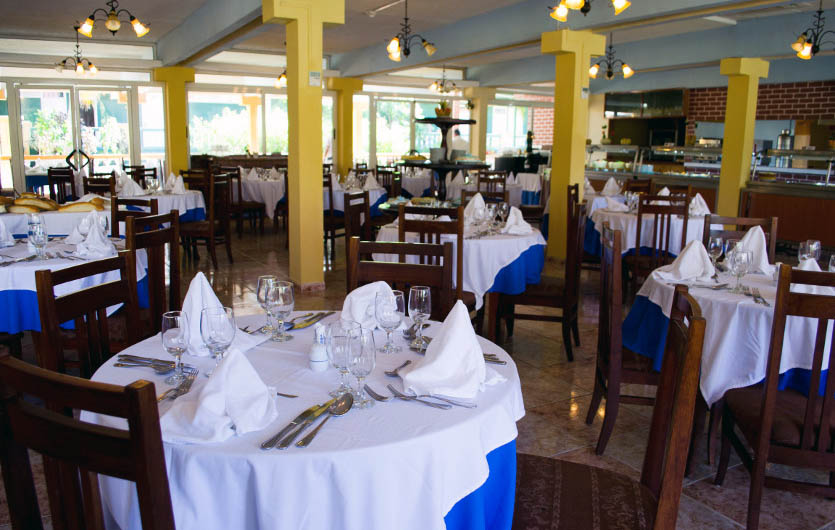 Marea del Portillo Granma Restaurant 