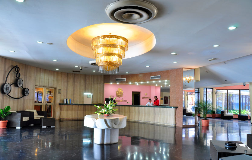 Comodoro Havanna Lobby 