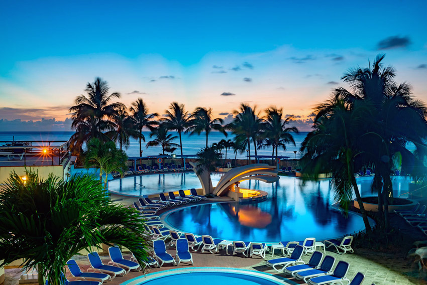 H10 Habana Panorama Swimmingpool