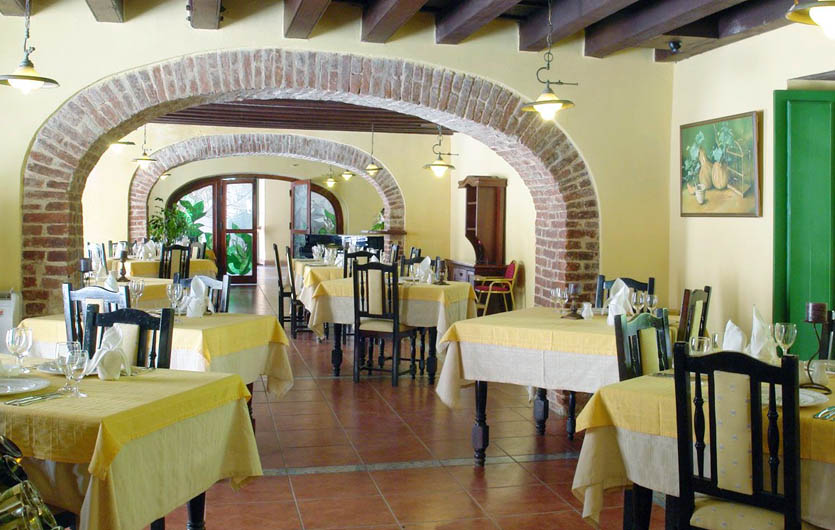 Conde de Villanueva Havanna Restaurant 