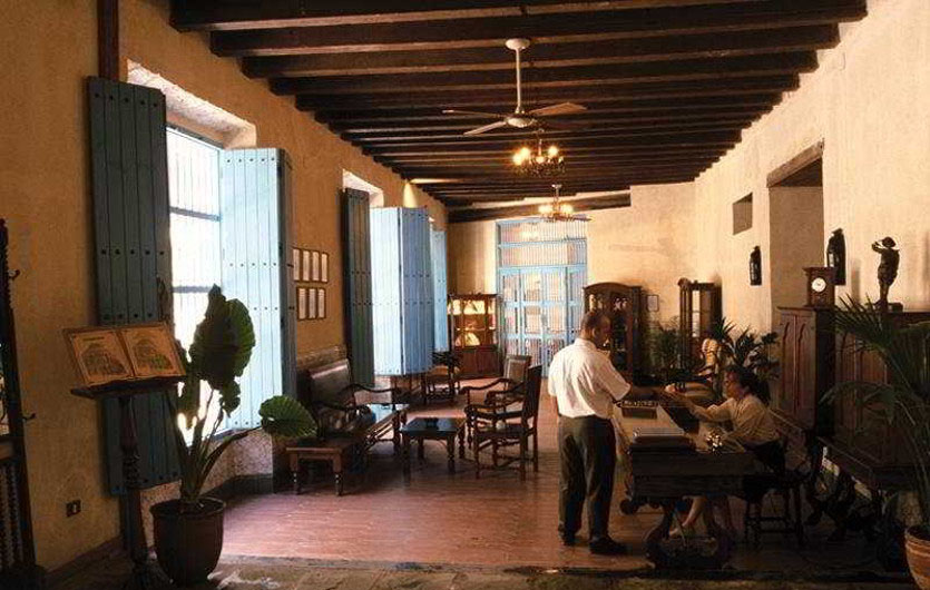 El Comendador Havanna Lobby 