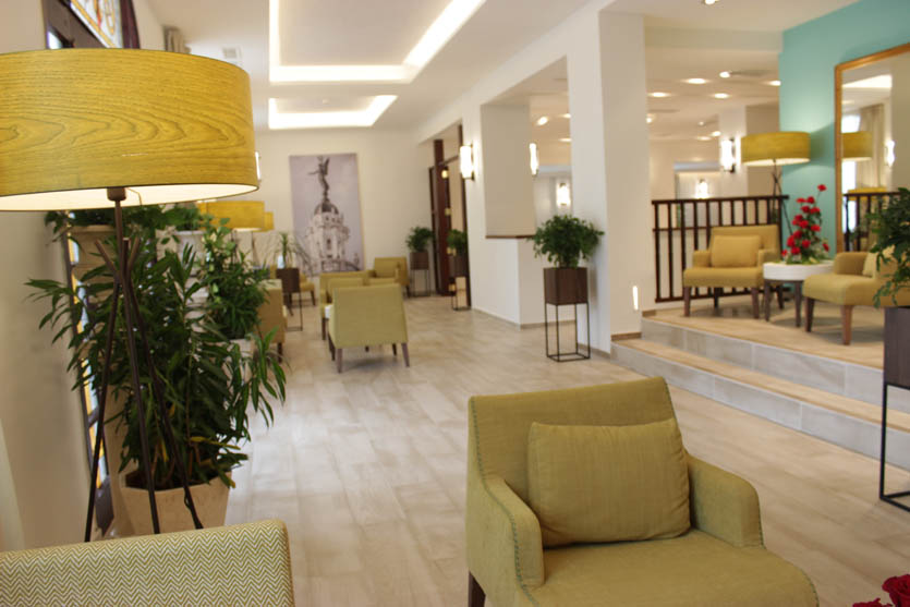 NH Collection Victoria La Habana Lobby