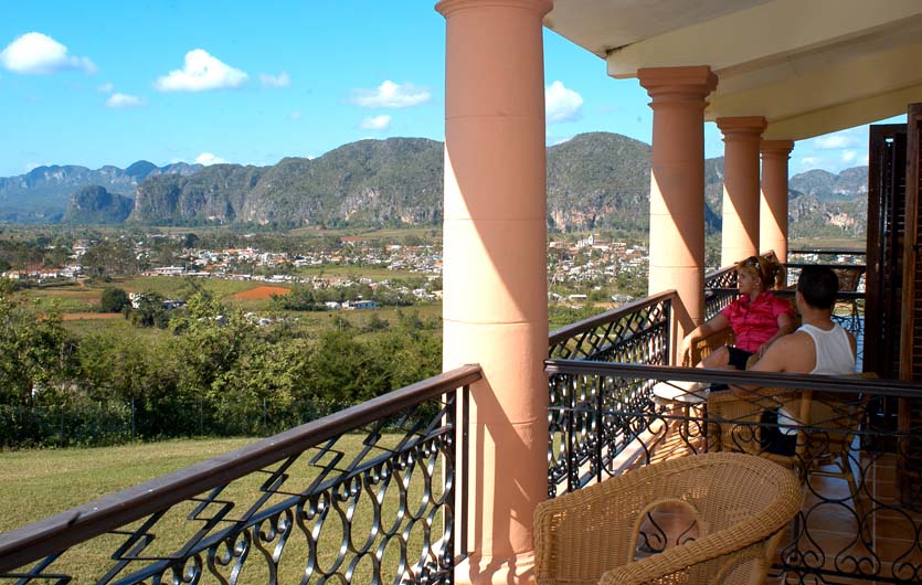 La Ermita Vinales Blick ins Tal von Vinales