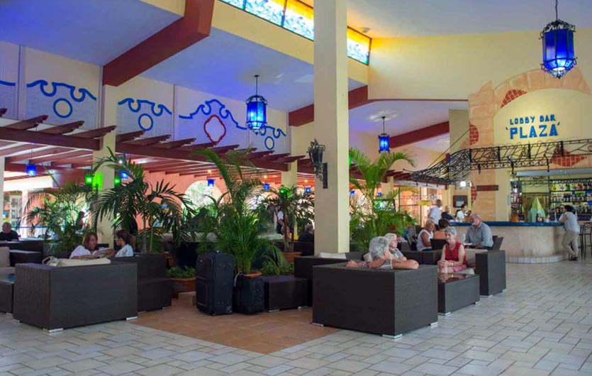 ROC Barlovento Varadero Lobby Bar