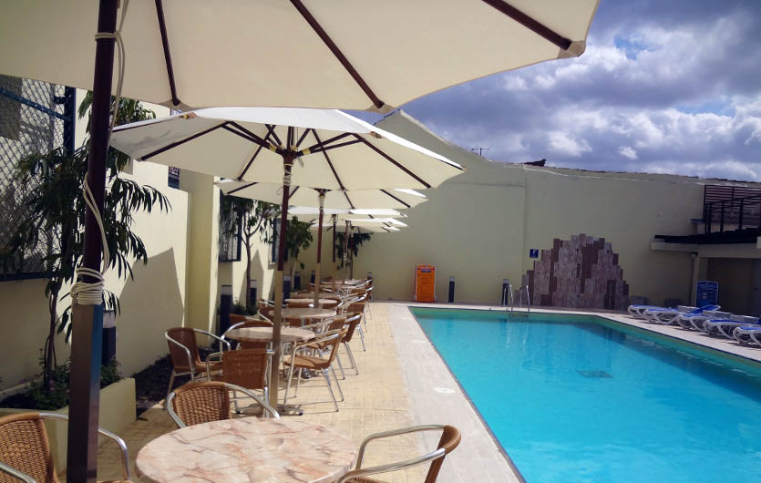 Hotel America Santa Clara Pool